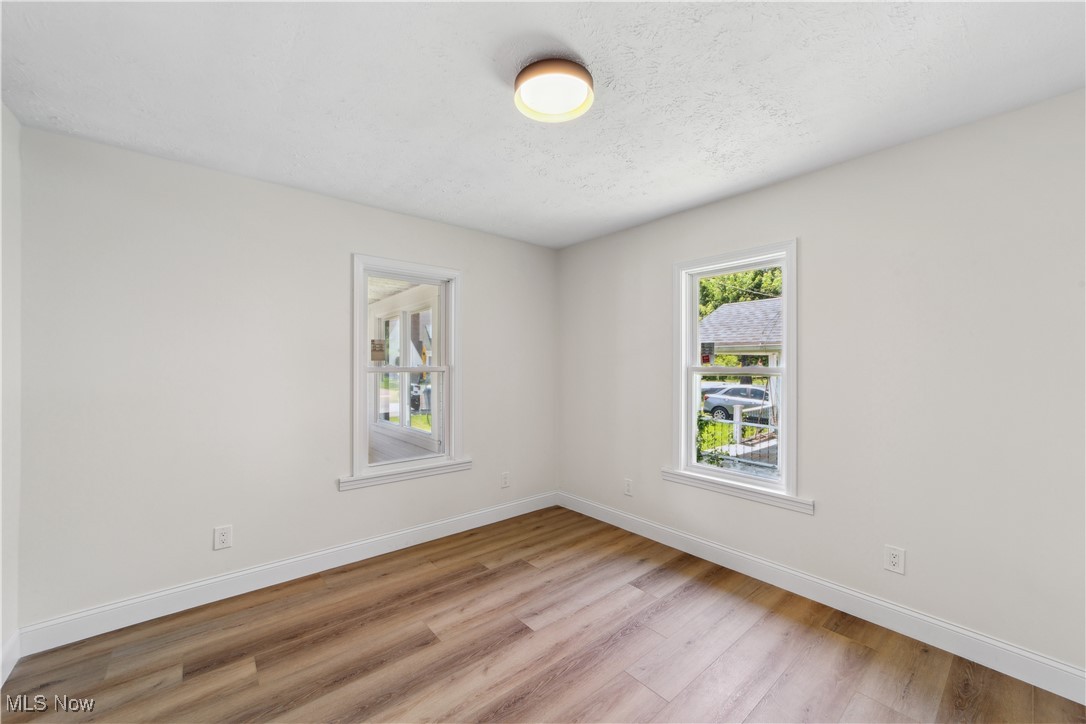 210 W 39th Street