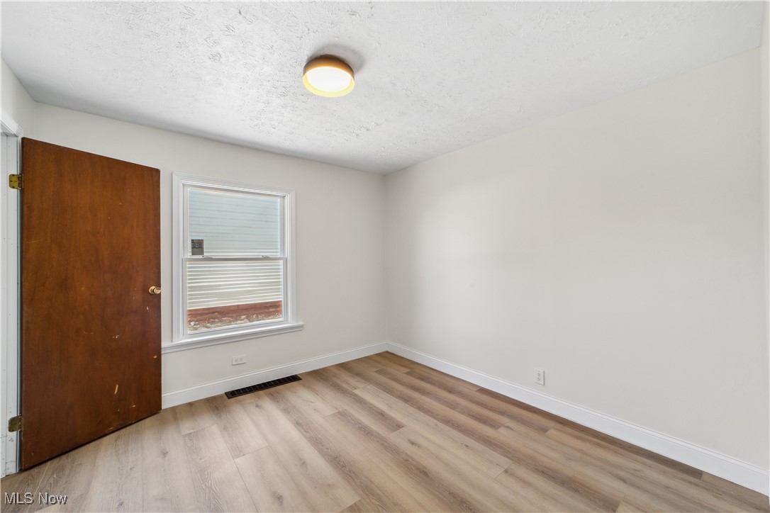 210 W 39th Street