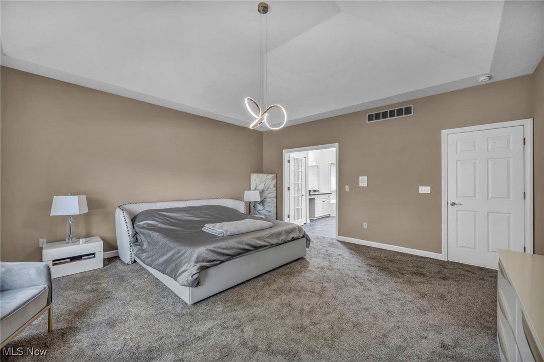 25726 Laura Lane