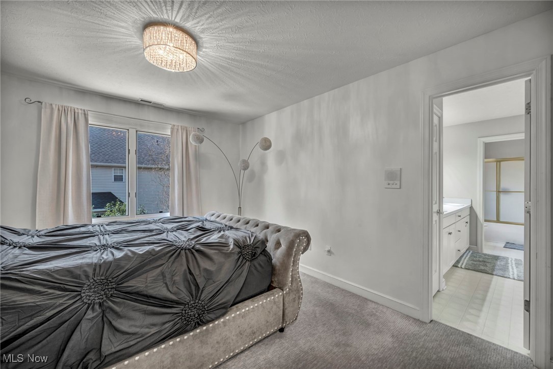 25726 Laura Lane