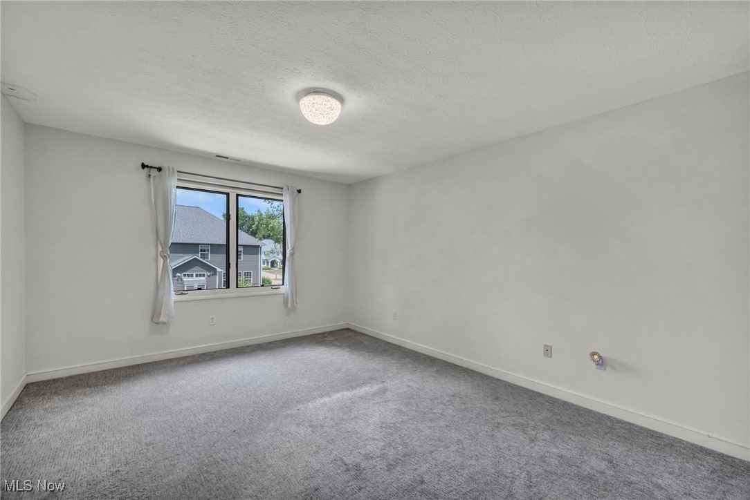 25726 Laura Lane