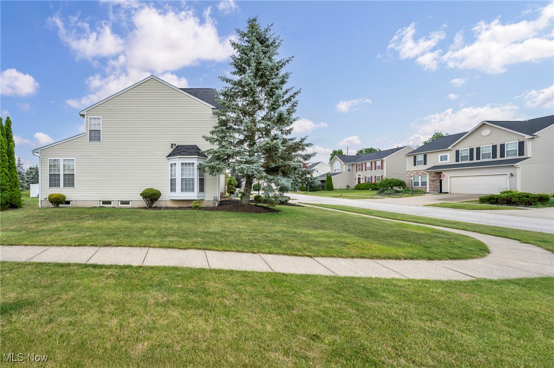 1028 Woodfield Lane