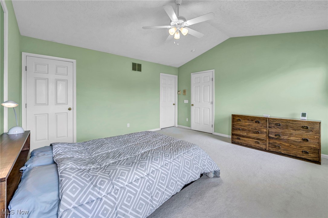 1028 Woodfield Lane