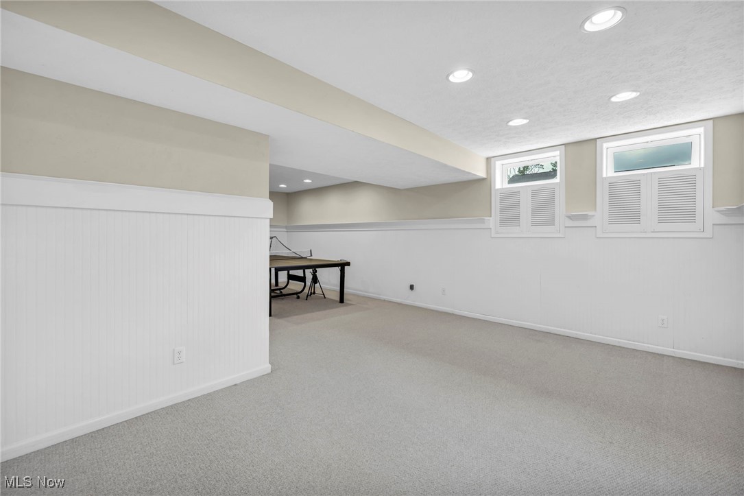 1028 Woodfield Lane