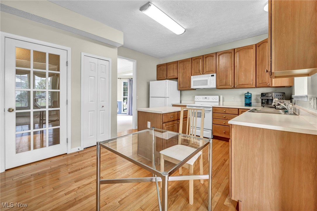 1028 Woodfield Lane