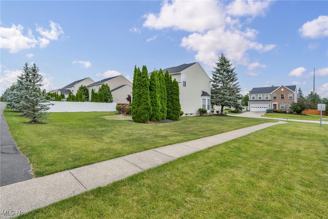 1028 Woodfield Lane