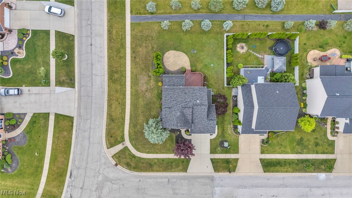 1028 Woodfield Lane