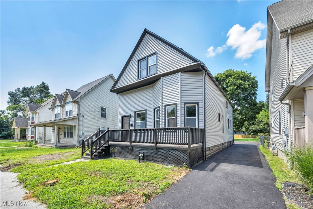 2258 E 76th Street