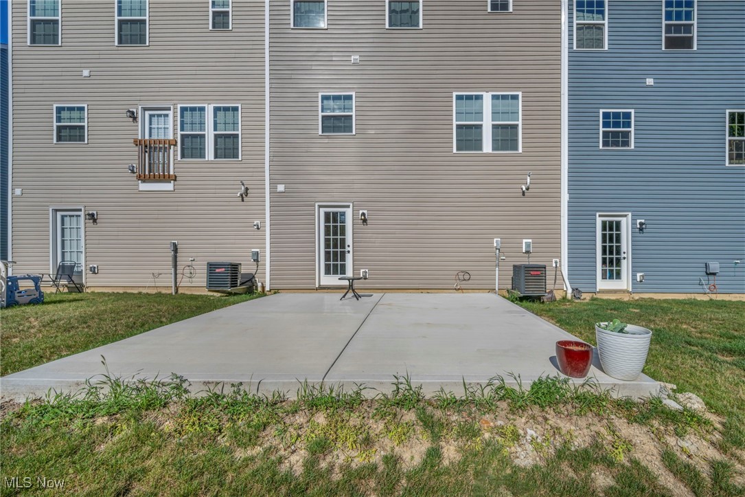 4021 N Steels Circle