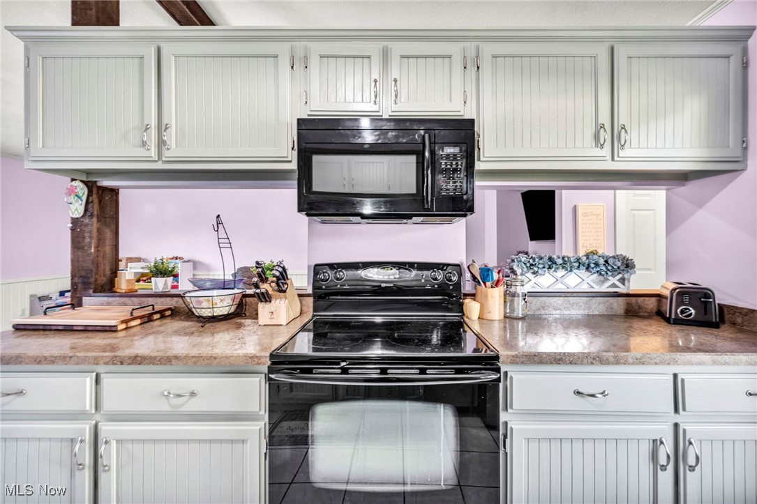 1052 Salem Court