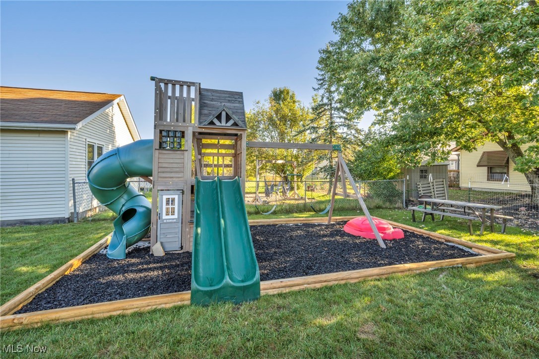 1052 Salem Court