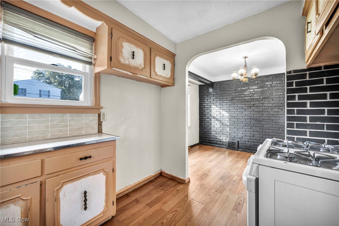 8017 Ackley Road