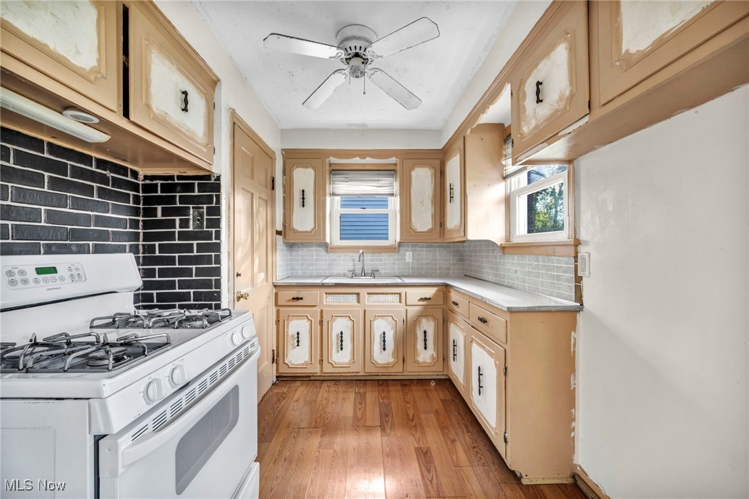 8017 Ackley Road