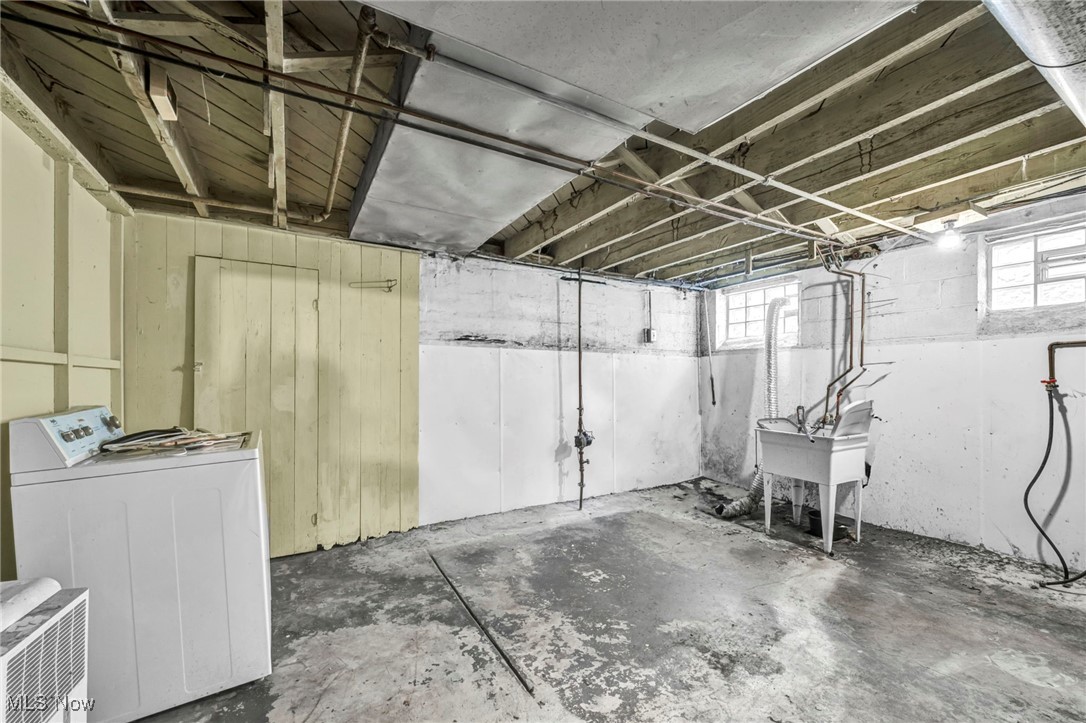 8017 Ackley Road