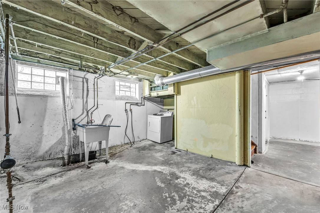 8017 Ackley Road