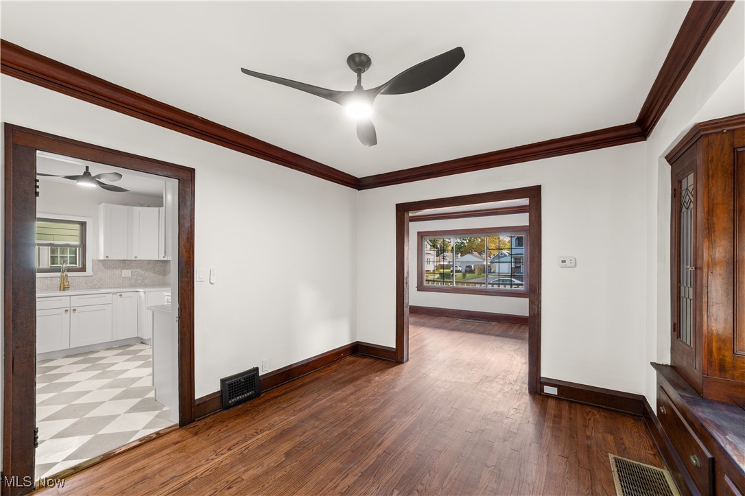 3918 W 160th Street