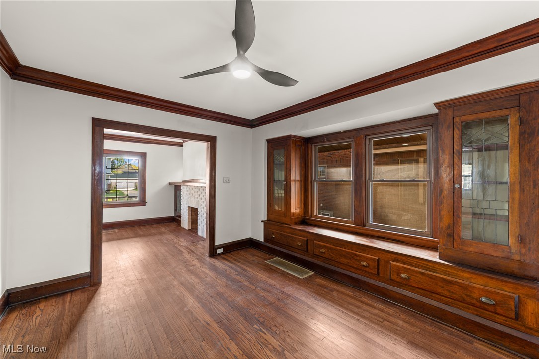 3918 W 160th Street