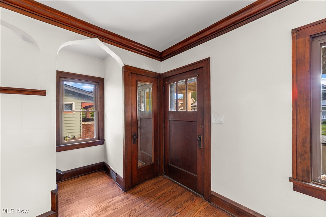 3918 W 160th Street