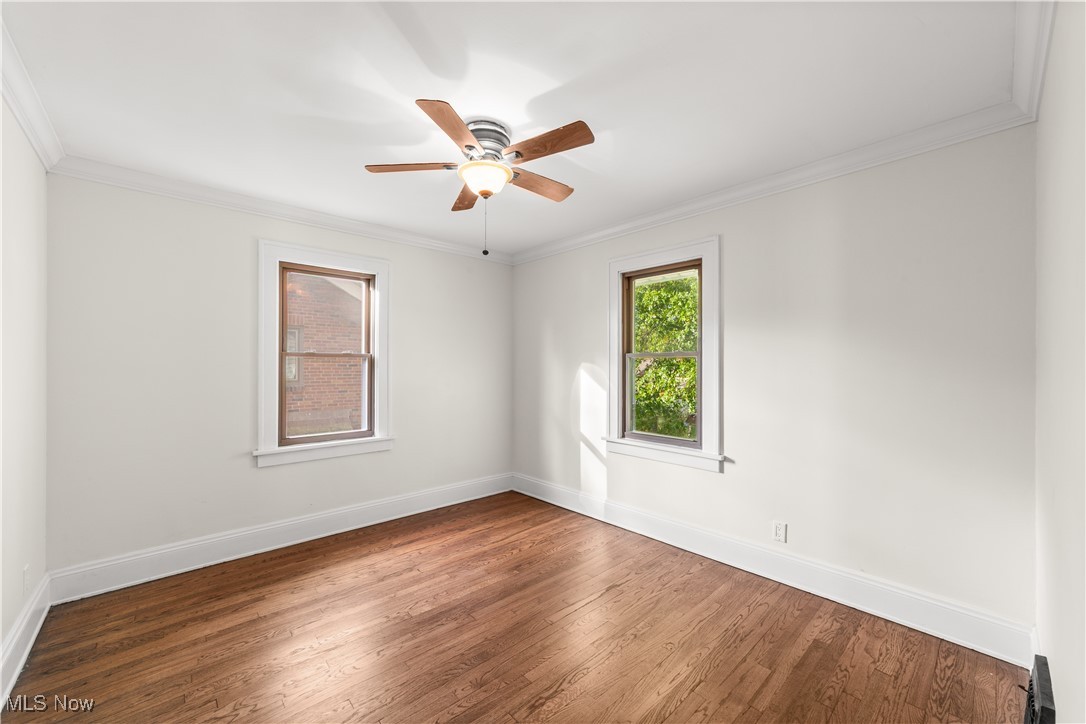 3918 W 160th Street