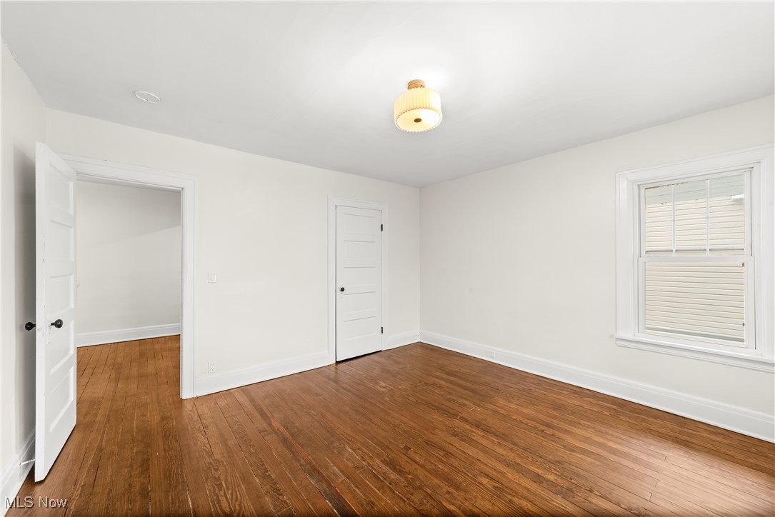 1161 W 8th Street