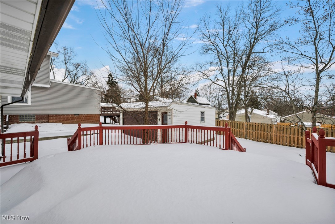 14 Ennis Avenue