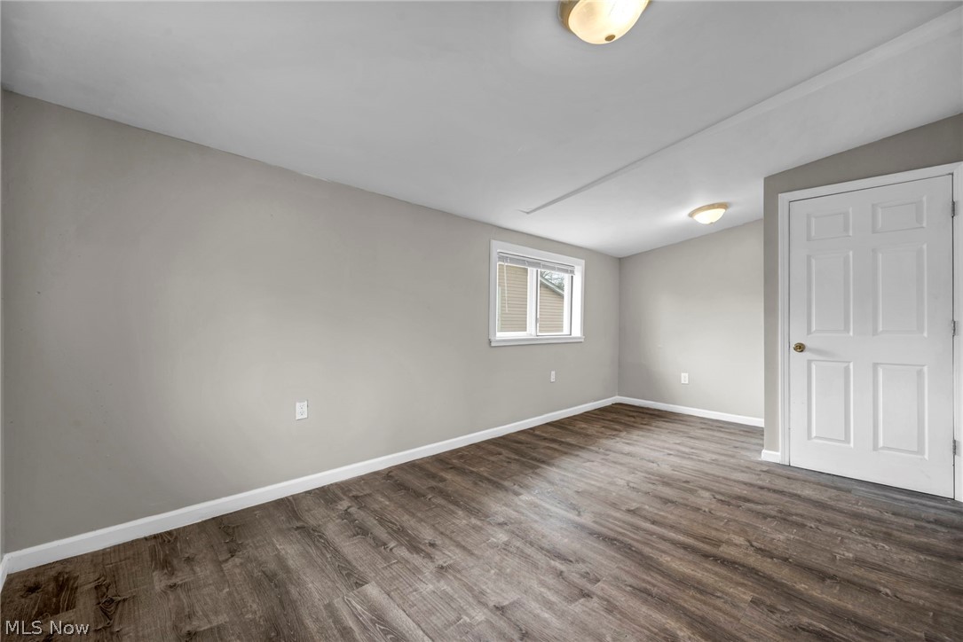 295 E 238th Street