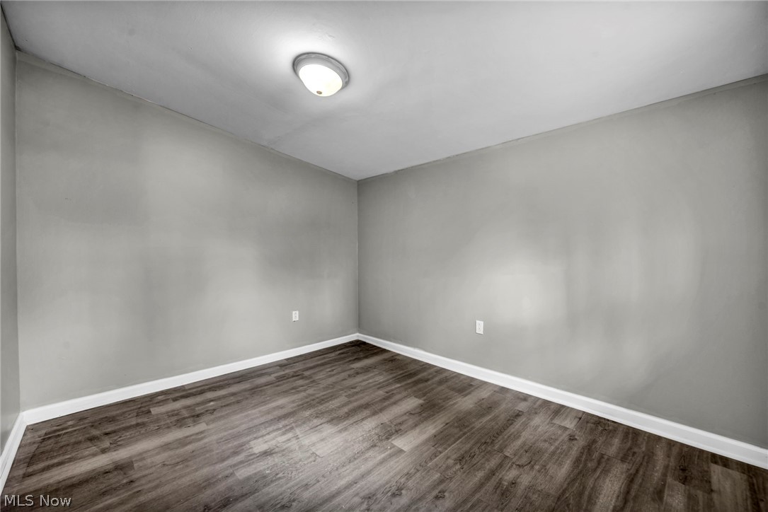 295 E 238th Street