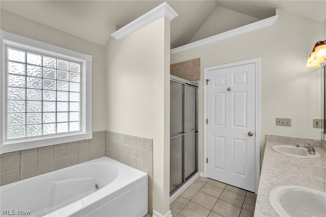3795 Heathery Circle