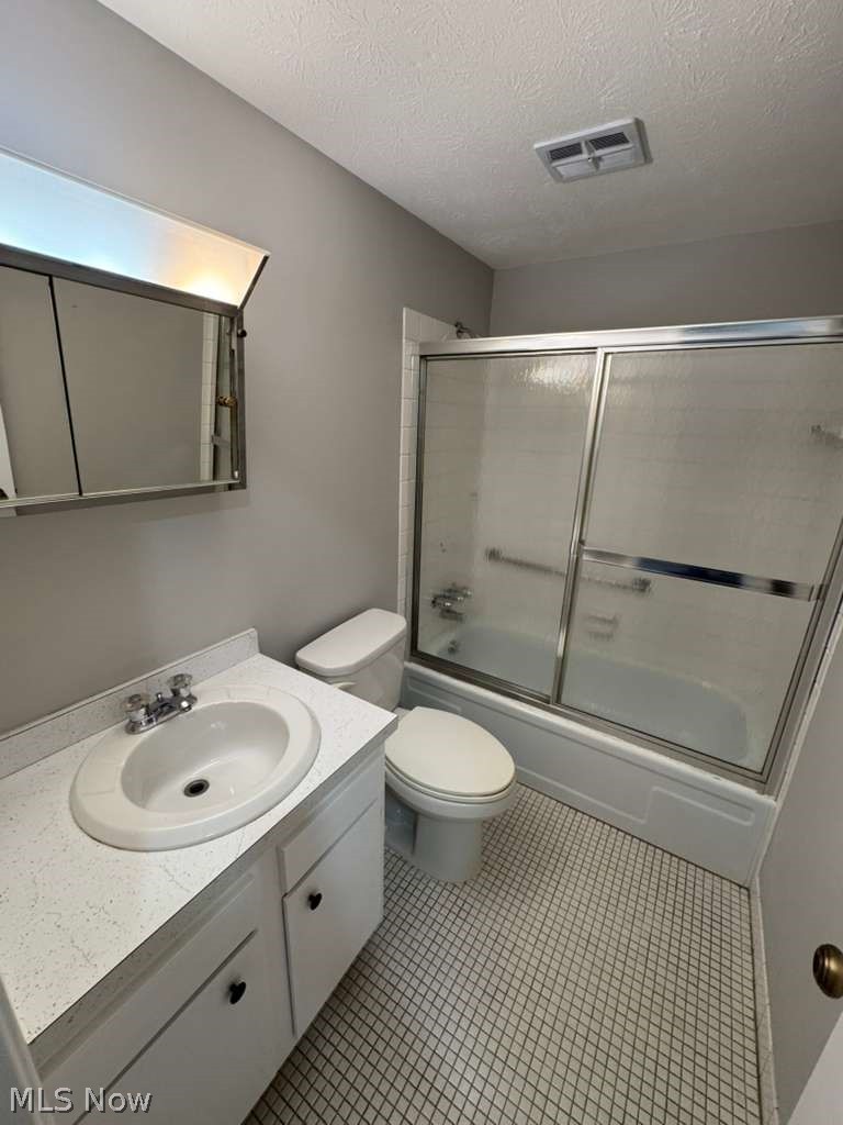 3675 Clague Road 302