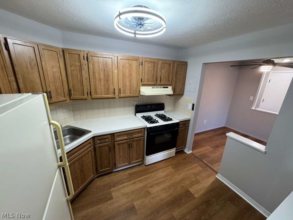 3675 Clague Road 302