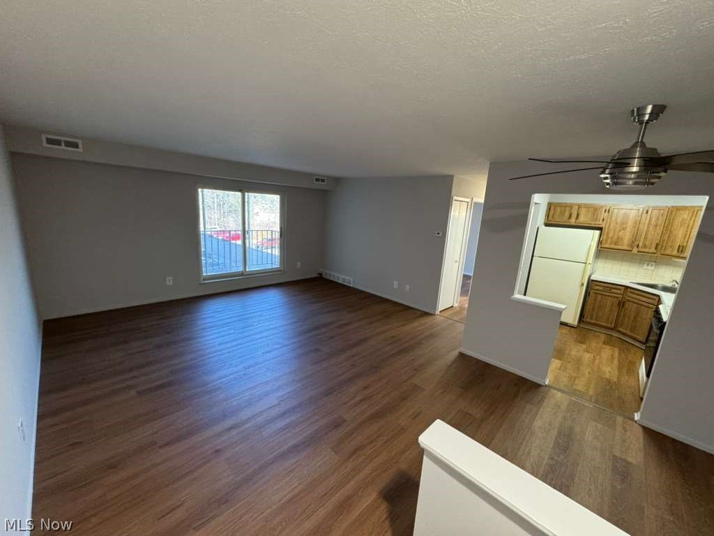 3675 Clague Road 302