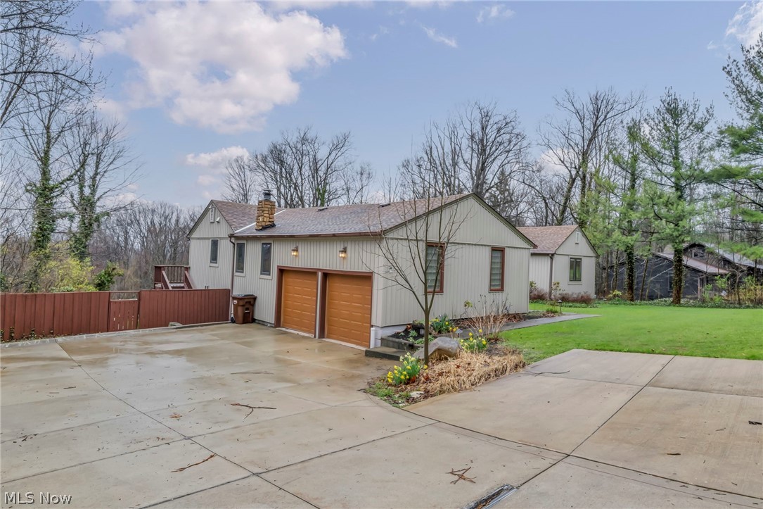 160 River Road