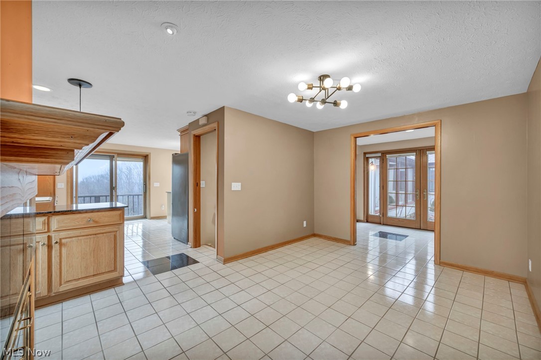 160 River Road