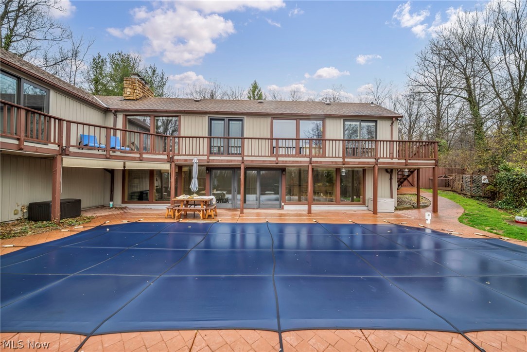 160 River Road