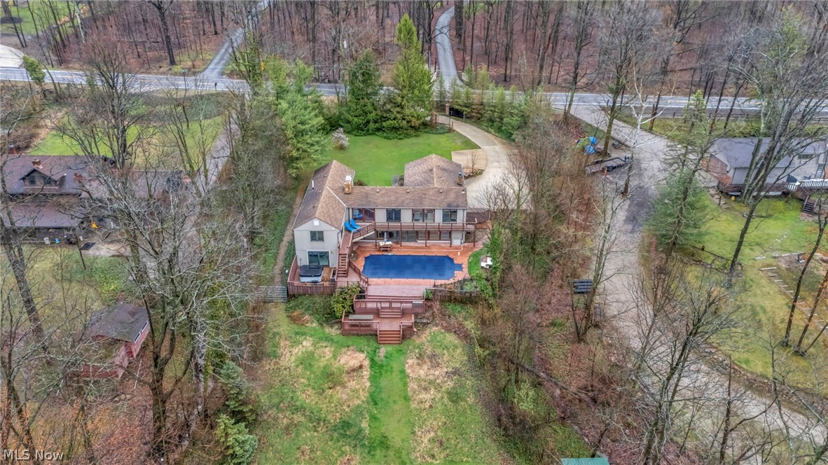 160 River Road