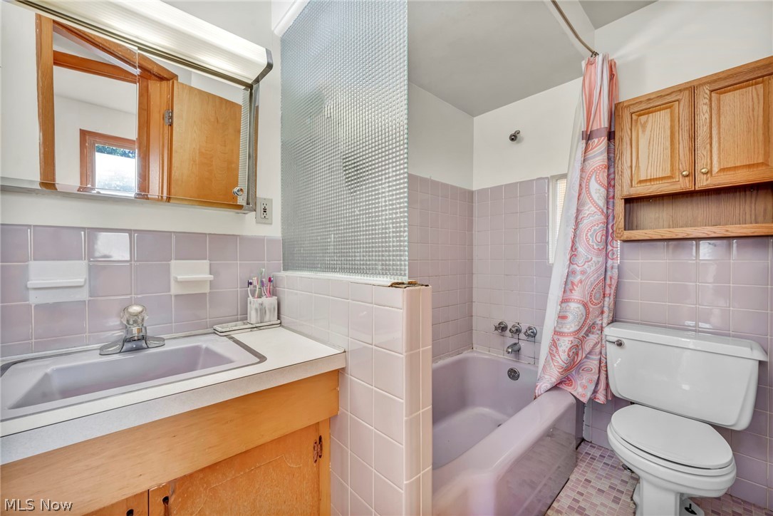 4208 Spring Crest Drive