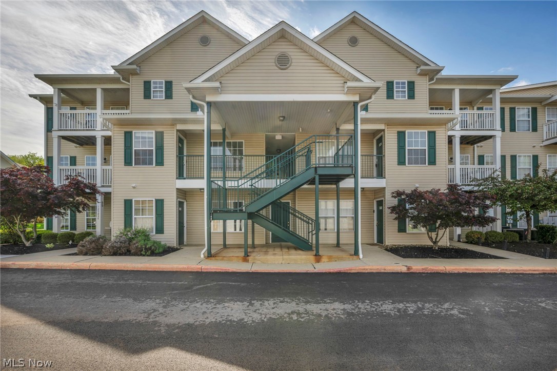 29832 Lenox Drive 227