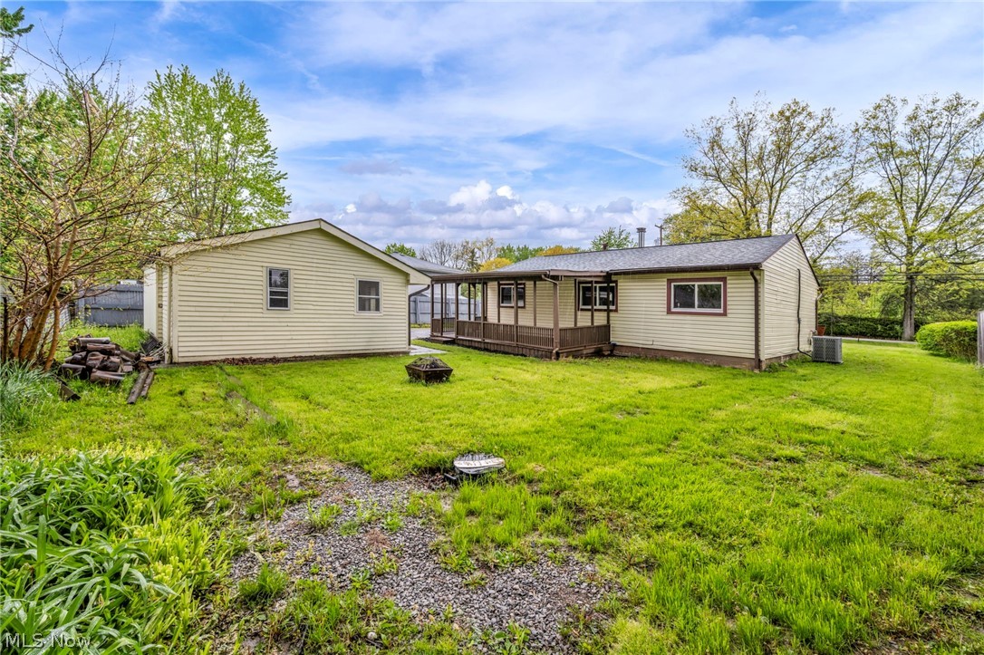 5949 Jaycox Road