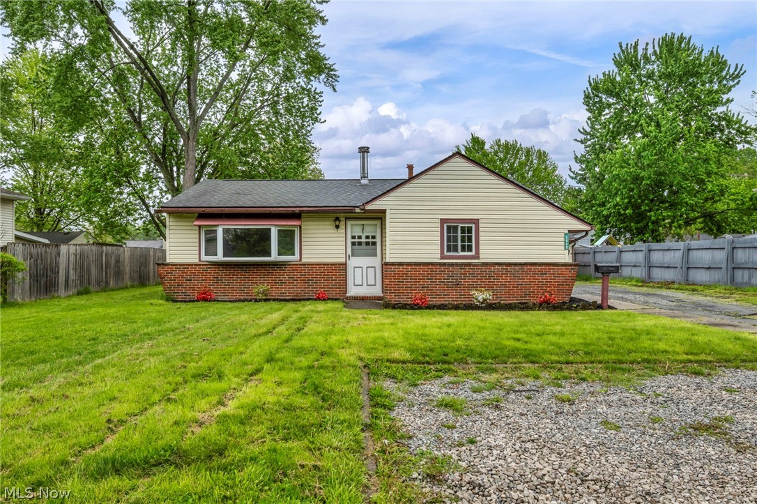5949 Jaycox Road