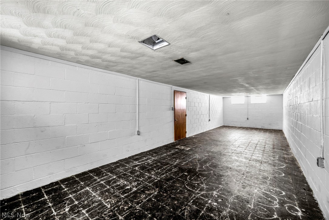 3323 Dellwood Drive
