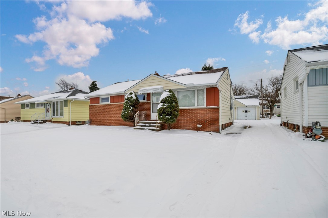 3323 Dellwood Drive
