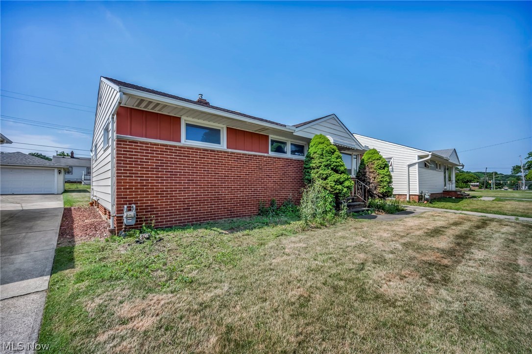 3323 Dellwood Drive