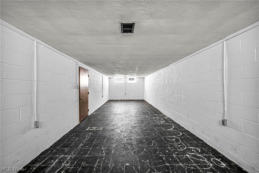 3323 Dellwood Drive