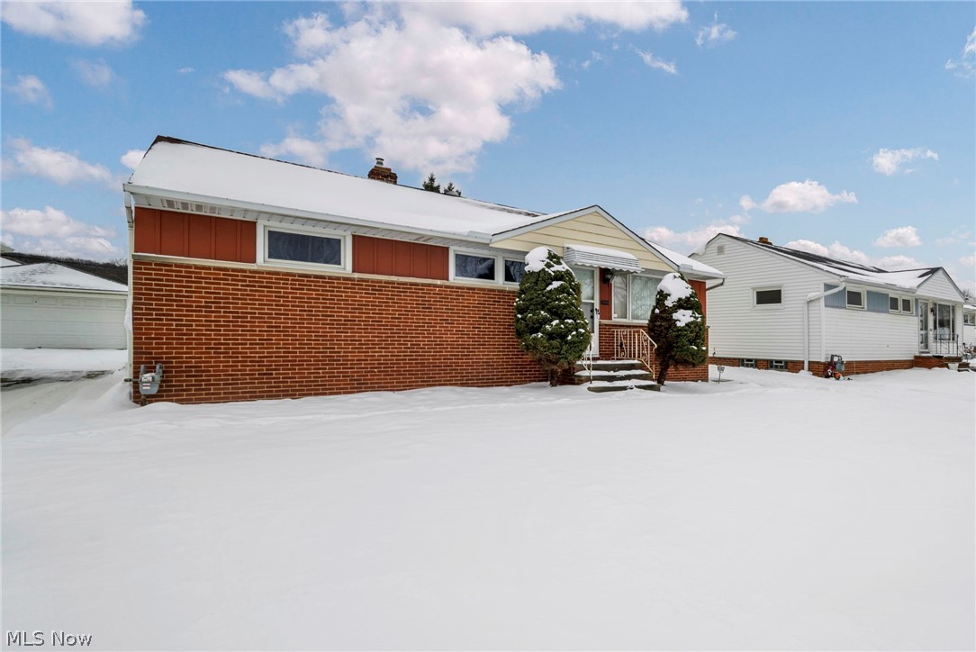 3323 Dellwood Drive