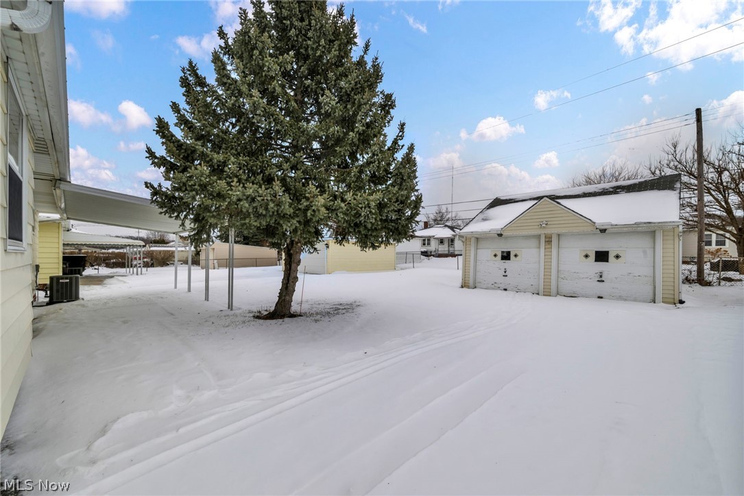 3323 Dellwood Drive