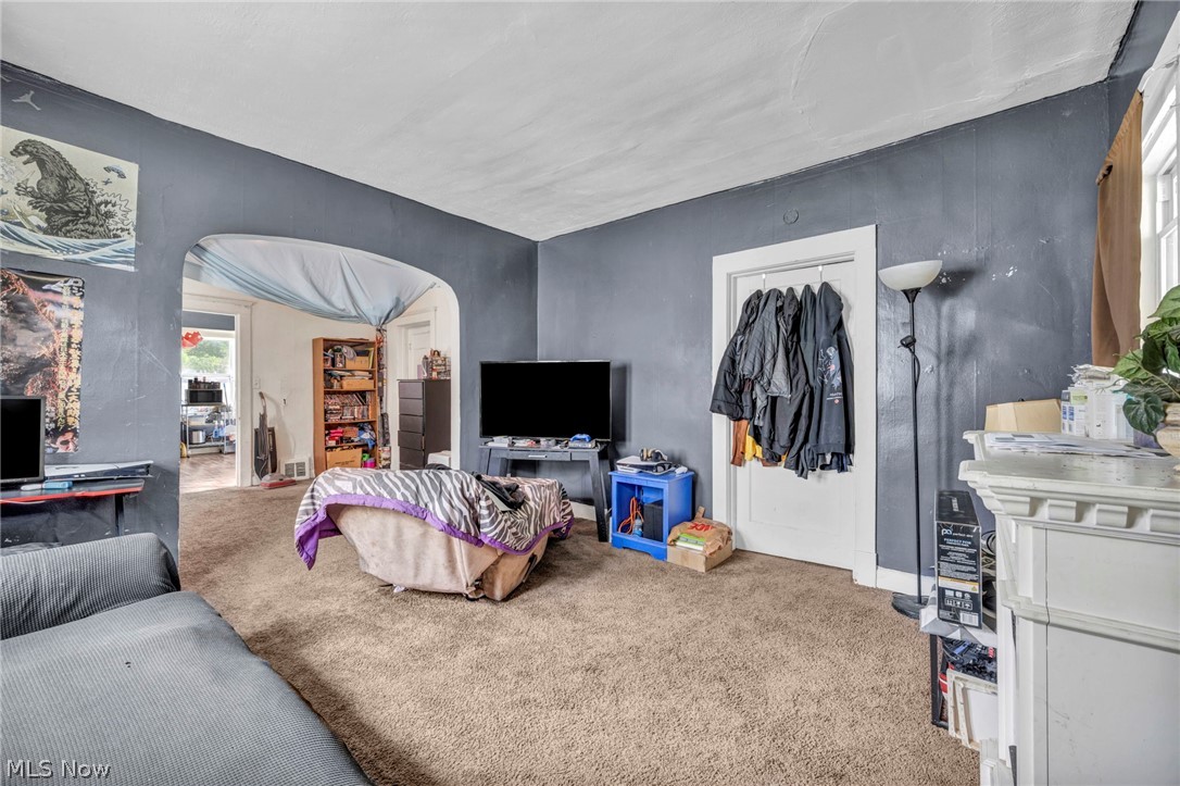 13109 Wilton Avenue