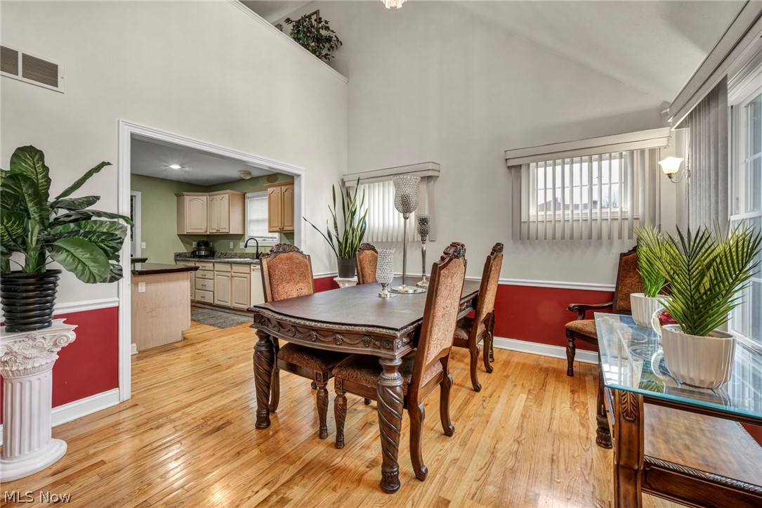 177 E 192nd Street