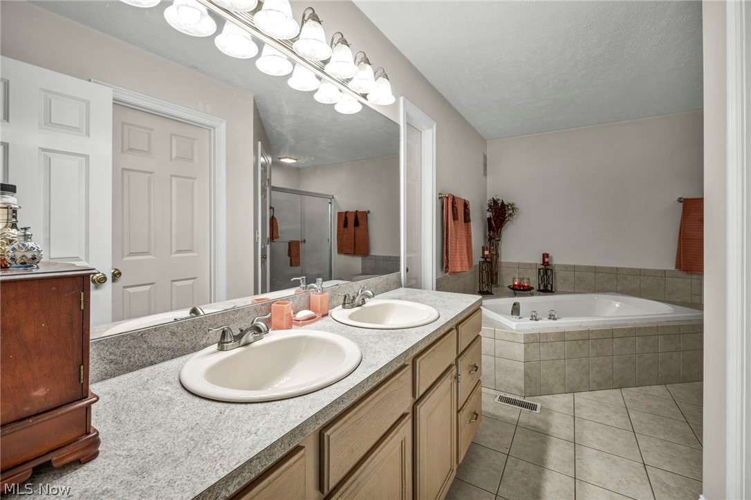 177 E 192nd Street