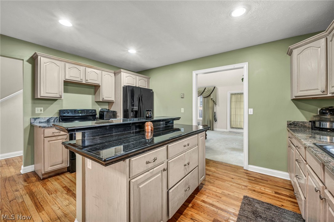 177 E 192nd Street