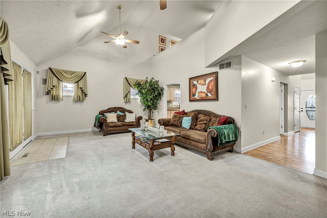 177 E 192nd Street
